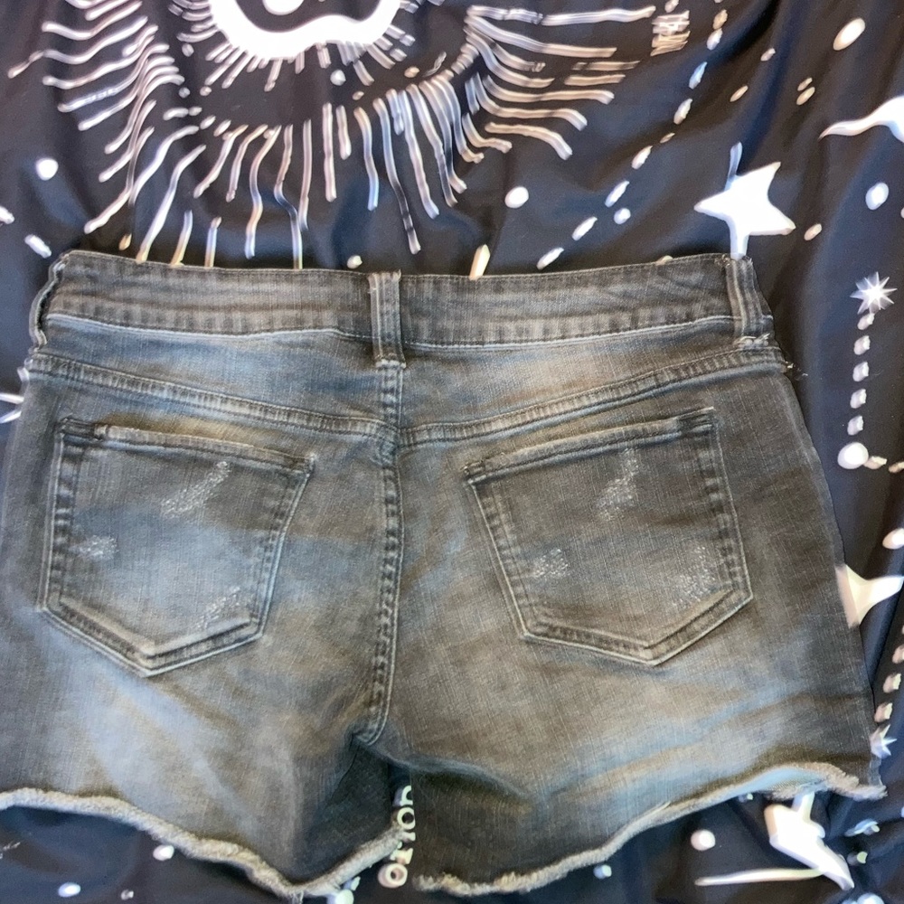Hot Topic Jean Shorts - Picture 6 of 6